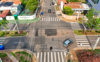 Os quatro semáforos funcionarão em dois tempos, ou seja, dois vão abrir ao mesmo tempo.