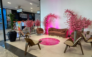 O Espaço de Acolhimento Rosa, logo depois da entrada social do empreendimento, foi o local criado para a realização da campanha 