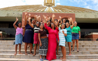 Visita das quebradeiras de coco ao Palácio faz parte do projeto Portas Abertas