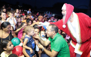 Prefeito Wagner Rodrigues fez o lançamento oficial do Araguaína Iluminada com a presença do Papai Noel