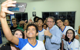 Marcelo entrega Escola de tempo Integral Elizângela Glória Cardoso, com capacidade para 840 alunos.