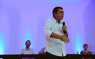 Pré-candidato a governador do Tocantins pelo PSB, o prefeito de Palmas, Carlos Amastha, está a 7 dias da renúncia