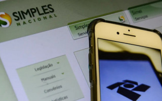 O Simples Nacional é um regime tributário diferenciado e simplificado, que unifica tributos federais, estaduais e municipais para MEIs e empresas com faturamento anual de até R$ 4,8 milhões.