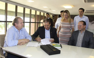 Governador Mauro Carlesse ressaltou a importância da parceria entre o Estado e o Banco da Amazônia