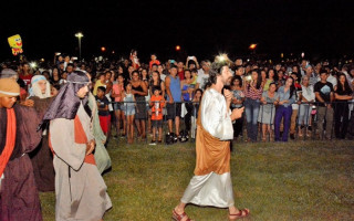 21ª edição da encenação da Paixão de Cristo foi realizada em Araguaína.]