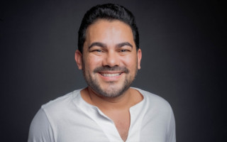 Francisco Neto Pereira Pinto é Psicanalista, Professor Universitário e Escritor.