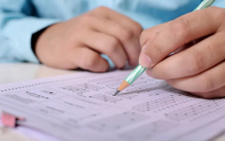  Concurso público de Santa Rosa do Tocantins oferece vagas com salários de até R$ 1,9 mil.