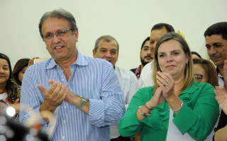 Marcelo Miranda e Cláudia Lelis retornam ao Palácio Araguaia.