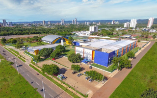 Escola possui mais de 10.500 m² construídos -