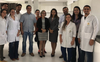Membros do MPE, da Associação Mães que Amam, da secretaria municipal de Saúde de Araguaína e equipe médica.