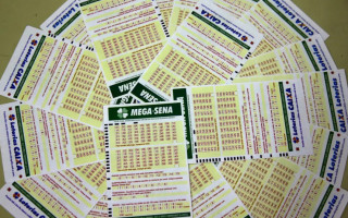 O prêmio acumulou e está estimado em R$ 6,5 milhões para o próximo sorteio.