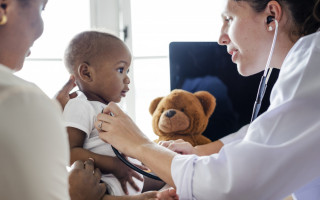 Baixa distribuição de pediatras no Tocantins compromete o atendimento infantil e sobrecarrega hospitais como o HGP, em Palmas.