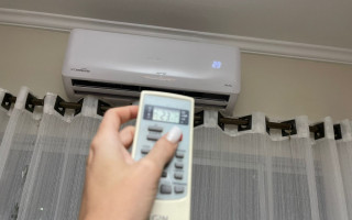 Com temperaturas acima da média no Tocantins, a Energisa alerta: pequenas mudanças de hábito podem reduzir em até 30% o valor da conta de luz. Confira as dicas!