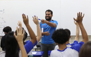  Governo inicia aulas preparatórias para exames e vestibulares a estudantes da rede estadual
