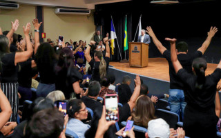 Cerimônia de anúncio contou com representantes da comissão dos aprovados