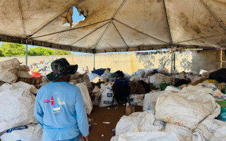 Desde 2022, o Sabin desenvolve no Tocantins um programa de coleta seletiva que, em 2024, destinou 8,27 toneladas de resíduos para reciclagem e, de janeiro a agosto de 2025, já encaminhou outras 4,80 toneladas. 