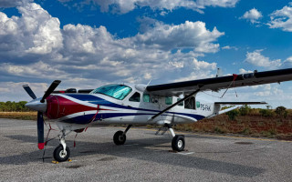 Aeronave equipada no aeroporto de Porto Nacional, onde foi montada a base de voos para o trabalho na região sudeste do estado.