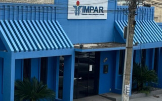 Criado há 35 anos, o IMPAR jamais realizou concurso público para formação de seu quadro efetivo. 