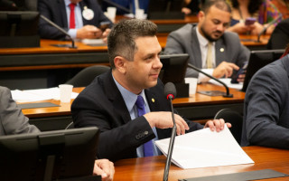  Deputado federal Tiago Dimas (Podemos-TO)