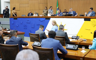 Texto aprovado amplia direitos para os professores