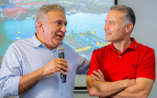 Durante a solenidade em Palmas, o governador Laurez Moreira ressaltou a importância da duplicação e federalização da TO-080 para o desenvolvimento regional e o escoamento da produção tocantinense