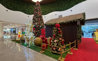 Na Vila de Natal, Papai Noel receberá as crianças para fotos e interações a partir das 19h30