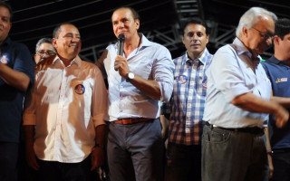 Ataídes durante declaração de apoio a Vicentinho no dia 7 de maio em Paraíso.