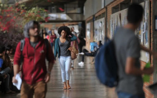 Mais informações sobre como participar do Pé-de-Meia Licenciaturas podem ser consultadas no Edital nº 2/2026, que a Capes publicou no Diário Oficial da União desta sexta-feira (16).