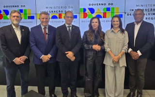 Prefeitura de Palmas busca apoio do governo federal para auxiliar atingidos por vendaval 