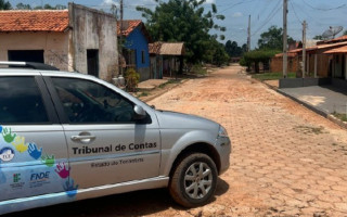 Ação aponta pagamentos por obras de pavimentação não executadas e envolve ex-prefeito, empresa contratada e fiscais do contrato.