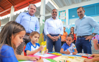 Acompanhado do conselheiro André Matos, do TCE-TO, o juiz conselheiro presidente foi recebido pelo prefeito Wagner Rodrigues para uma visita técnica aos centros de educação infantil de Araguaína