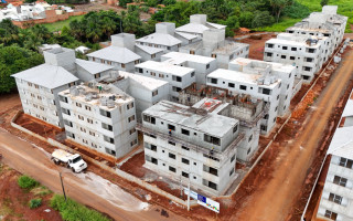 Nesta etapa, os pré-selecionados deverão apresentar pessoalmente a documentação exigida na Secretaria Municipal da Habitação (SEHAB) em horário previamente agendado pela SEHAB.