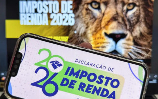 O saldo existente em 31 de dezembro de 2025 precisa ser informado quando ultrapassar R$ 5 mil.