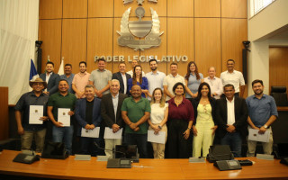 Senadora Professora Dorinha durante reunião com vereadores de Palmas, na Câmara Municipal, nesta segunda-feira (13) 