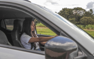 Com indicação do principal condutor, aqueles que possuem veículos no nome não precisam realizar o processo de indicação do real infrator, uma vez que a multa irá automaticamente para quem dirige