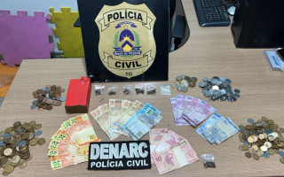 Material apreendido pela 2ª Denarc durante ação no Setor Maracanã, em Araguaína