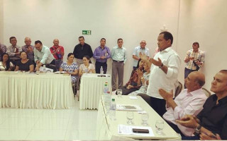 Vicentinho se reuniu com lideranças evangélicas em Palmas
