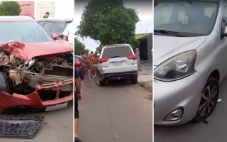 Veículos ficaram danificados após motorista atingir carros estacionados na Rua Dois, no Setor Urbano, em Araguaína 