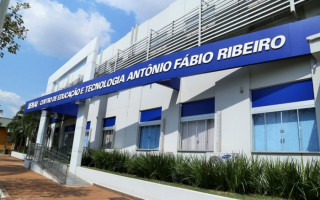 Unidade do SENAI em Araguaína oferece vaga para Instrutor de Refrigeração com benefícios como plano de saúde, vale-transporte e day off no aniversário 