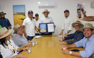  Governador Wanderlei Barbosa assina decreto que prevê diferimento do ICMS para aquisição de veículos movidos a gás natural