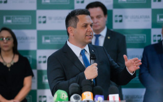  Deputado federal Tiago Dimas (Podemos-TO) durante evento de destinação de recursos para municípios tocantinenses