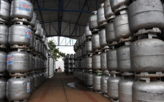 Denúncias anônimas dizem a respeito da cobrança de 