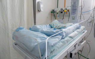 Lei sancionada em Araguaína assegura acolhimento psicológico, leitos separados e capacitação de profissionais para atender famílias em situação de perda gestacional, neonatal ou natimorto 