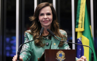 Senadora Professora Dorinha Seabra (União)