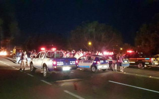 Manifestação na BR 153, na noite do dia 29 em Guaraí-TO.