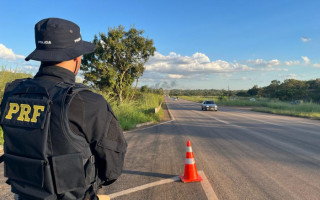 Policiamento da PRF nas rodovias federais do Tocantins 