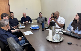 Reunião na Secad definiu as próximas etapas da seleção, com previsão de aplicação das provas ainda este ano. 