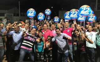 Vicentinho durante reunião em Colinas.