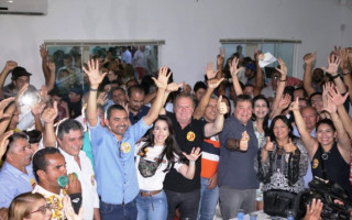 Carlesse comemora vitória no 2º Turno da Eleição Suplementar.