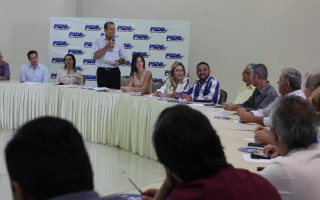 Ataídes recebe apoio de prefeitos para reeleição ao Senado